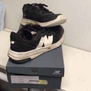 New Balance Black and White Athletic Shoes